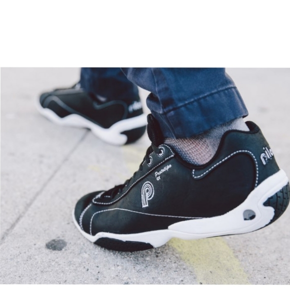 piloti Other - piloti Men' driving shoes Sise 10.5 black leathet.